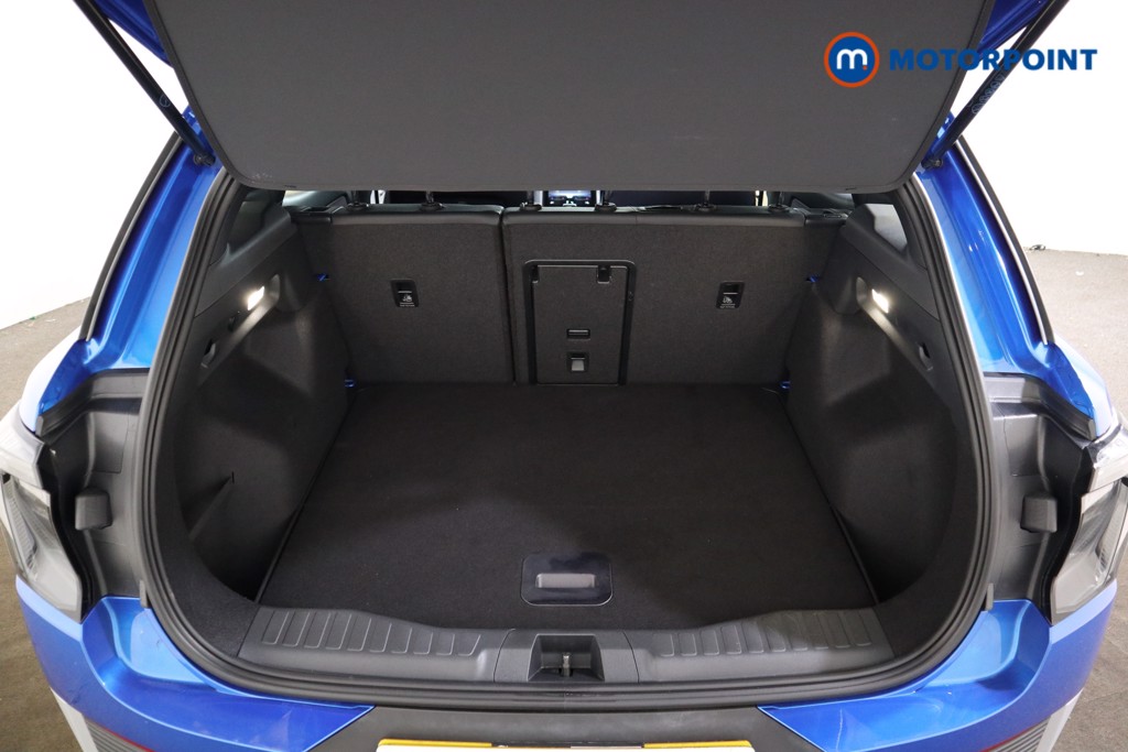 Ford Explorer Select Automatic Electric SUV - Stock Number (1561371) - 13th supplementary image