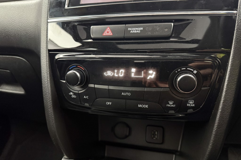 Suzuki Vitara SZ5 Manual Petrol SUV - Stock Number (1561397) - 11th supplementary image