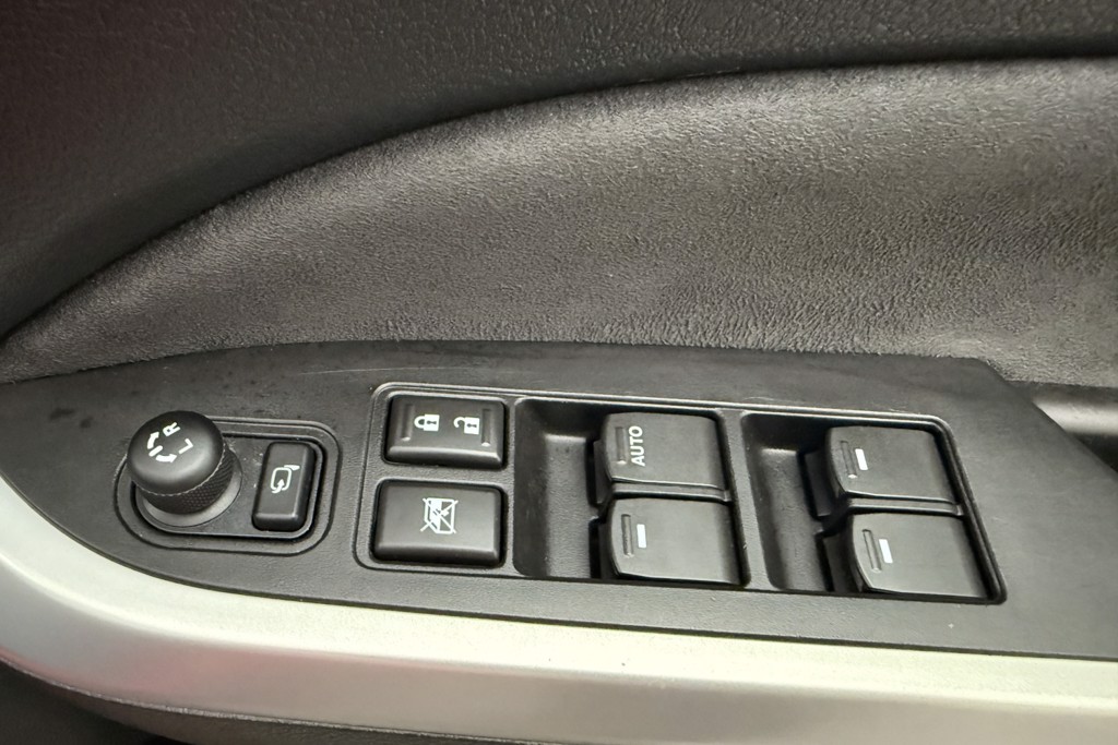Suzuki Vitara SZ5 Manual Petrol SUV - Stock Number (1561397) - 18th supplementary image