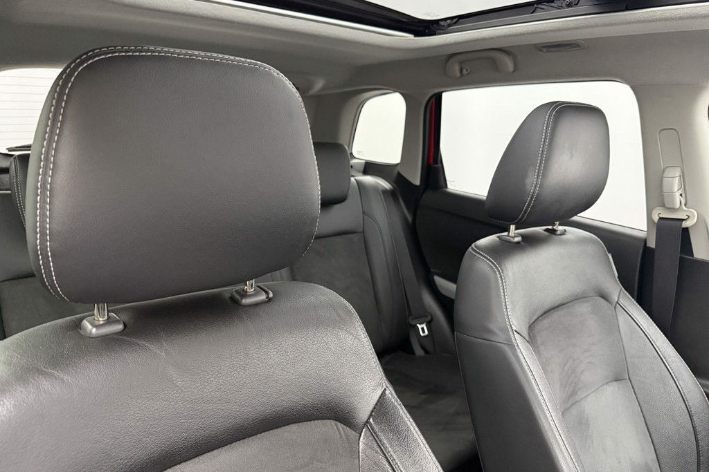 Suzuki Vitara SZ5 Manual Petrol SUV - Stock Number (1561397) - 20th supplementary image