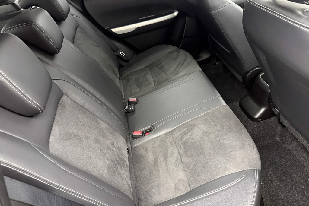 Suzuki Vitara SZ5 Manual Petrol SUV - Stock Number (1561397) - 22nd supplementary image