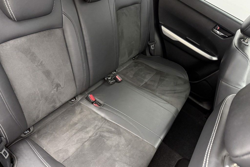 Suzuki Vitara SZ5 Manual Petrol SUV - Stock Number (1561397) - 24th supplementary image