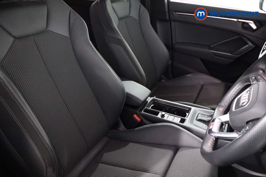 Audi Q3 Black Edition Automatic Petrol SUV - Stock Number (1561491) - 21st supplementary image