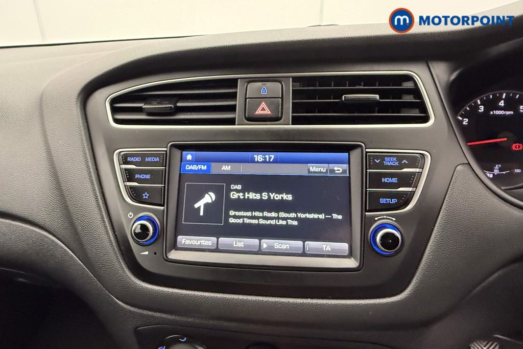 Hyundai I20 SE Manual Petrol Hatchback - Stock Number (1561557) - 5th supplementary image