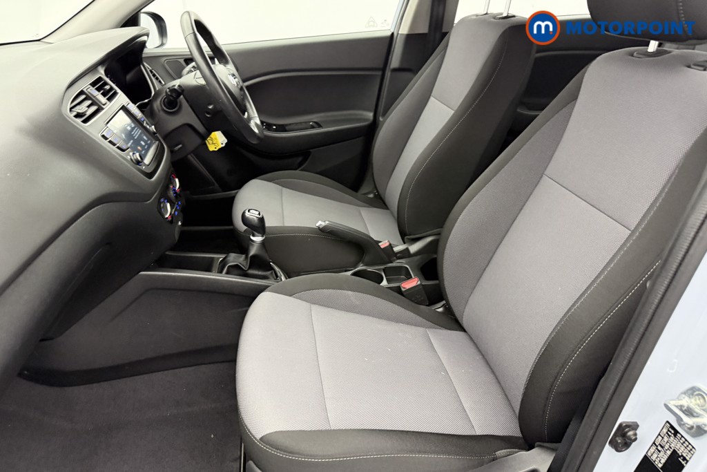 Hyundai I20 SE Manual Petrol Hatchback - Stock Number (1561557) - 19th supplementary image