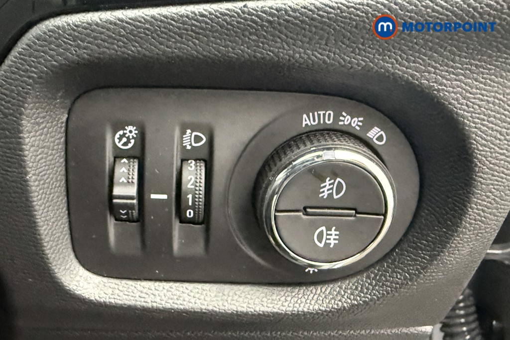 Vauxhall Corsa GS Manual Petrol Hatchback - Stock Number (1561590) - 15th supplementary image