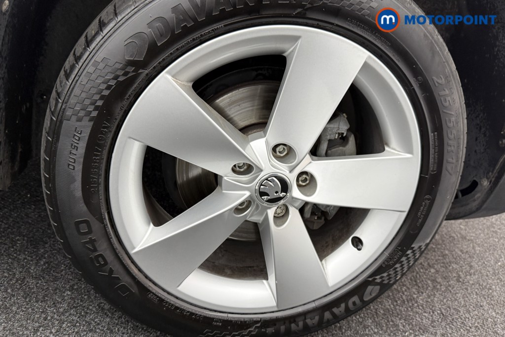 Skoda Karoq SE Manual Petrol SUV - Stock Number (1561755) - 32nd supplementary image