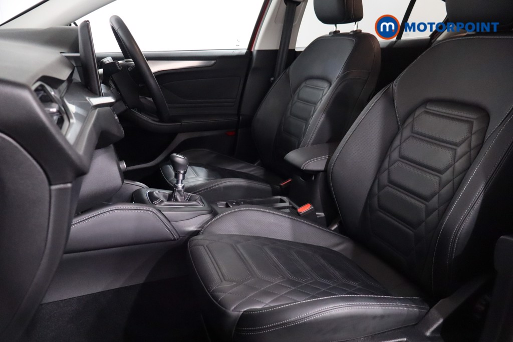 Ford Focus Titanium Vignale Manual Petrol Hatchback - Stock Number (1562350) - 4th supplementary image