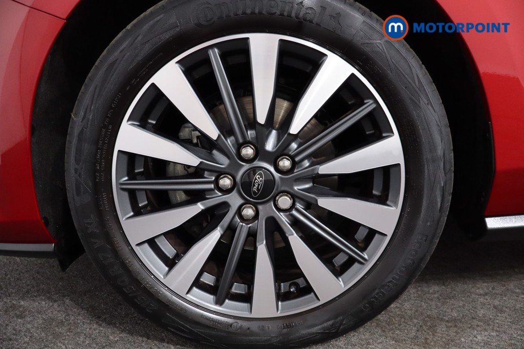 Ford Focus Titanium Vignale Manual Petrol Hatchback - Stock Number (1562350) - 11th supplementary image