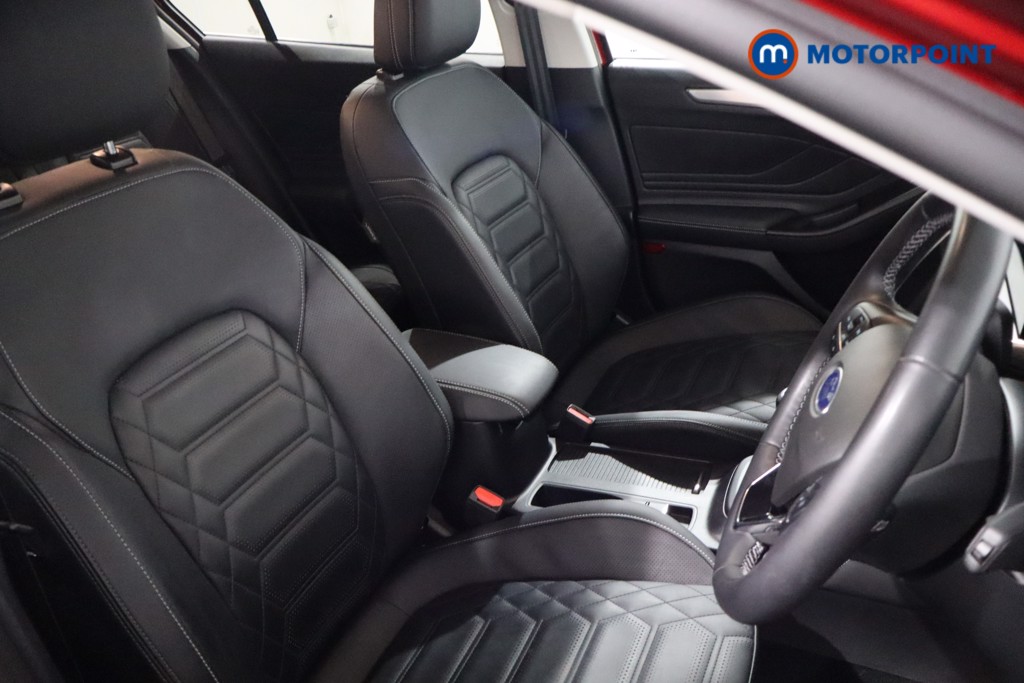 Ford Focus Titanium Vignale Manual Petrol Hatchback - Stock Number (1562350) - 21st supplementary image