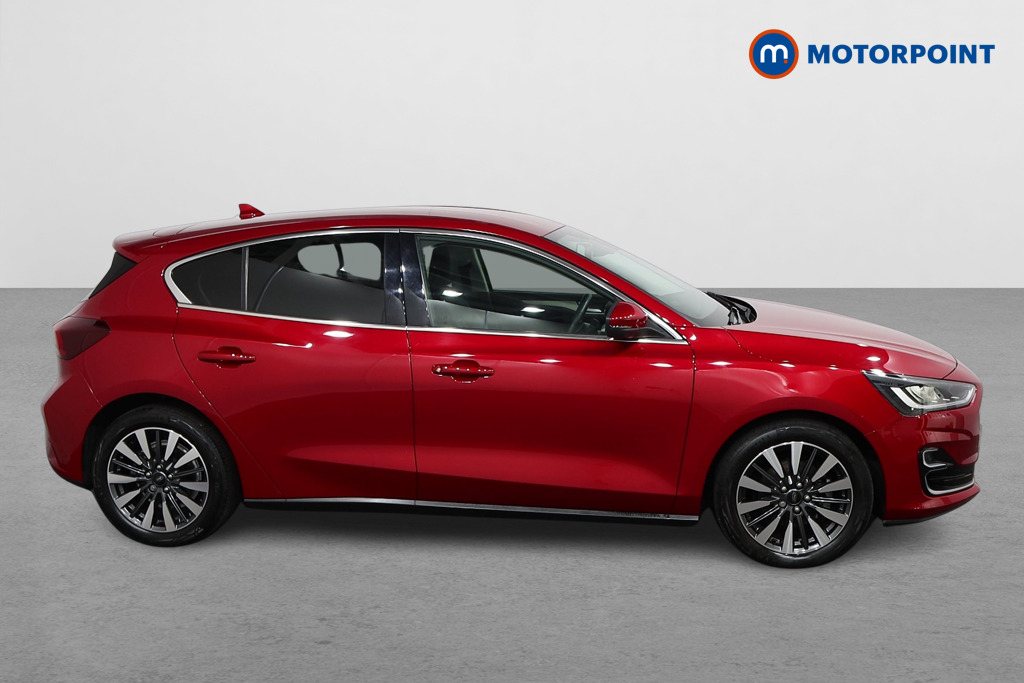 Ford Focus Titanium Vignale Manual Petrol Hatchback - Stock Number (1562350) - Drivers side
