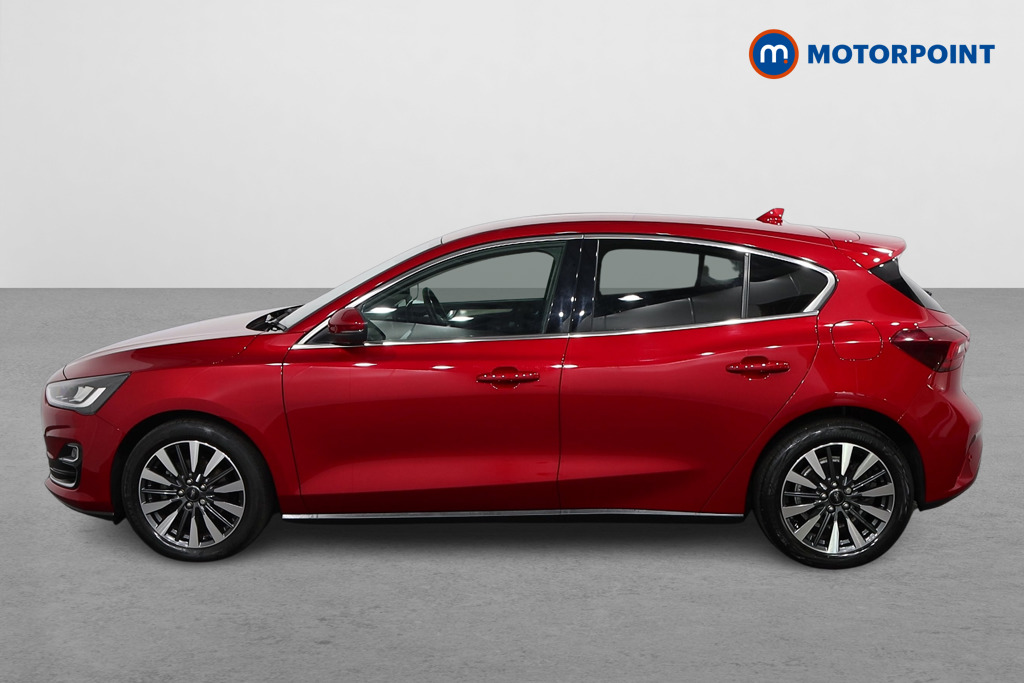 Ford Focus Titanium Vignale Manual Petrol Hatchback - Stock Number (1562350) - Passenger side