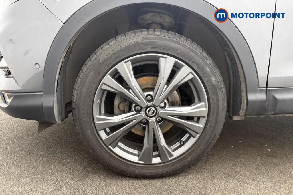Nissan Qashqai N-Connecta Manual Diesel SUV - Stock Number (1545884) - 14th supplementary image