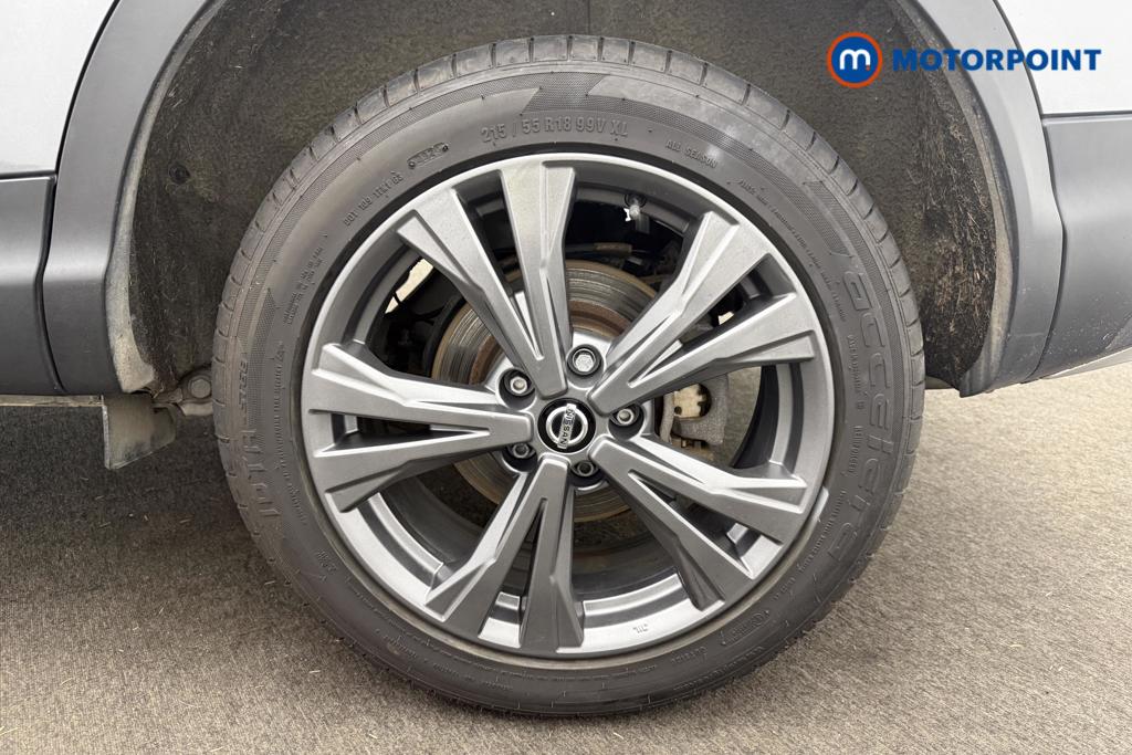 Nissan Qashqai N-Connecta Manual Diesel SUV - Stock Number (1545884) - 15th supplementary image