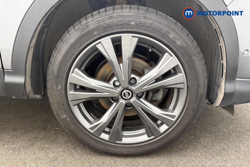Nissan Qashqai N-Connecta Manual Diesel SUV - Stock Number (1545884) - 17th supplementary image