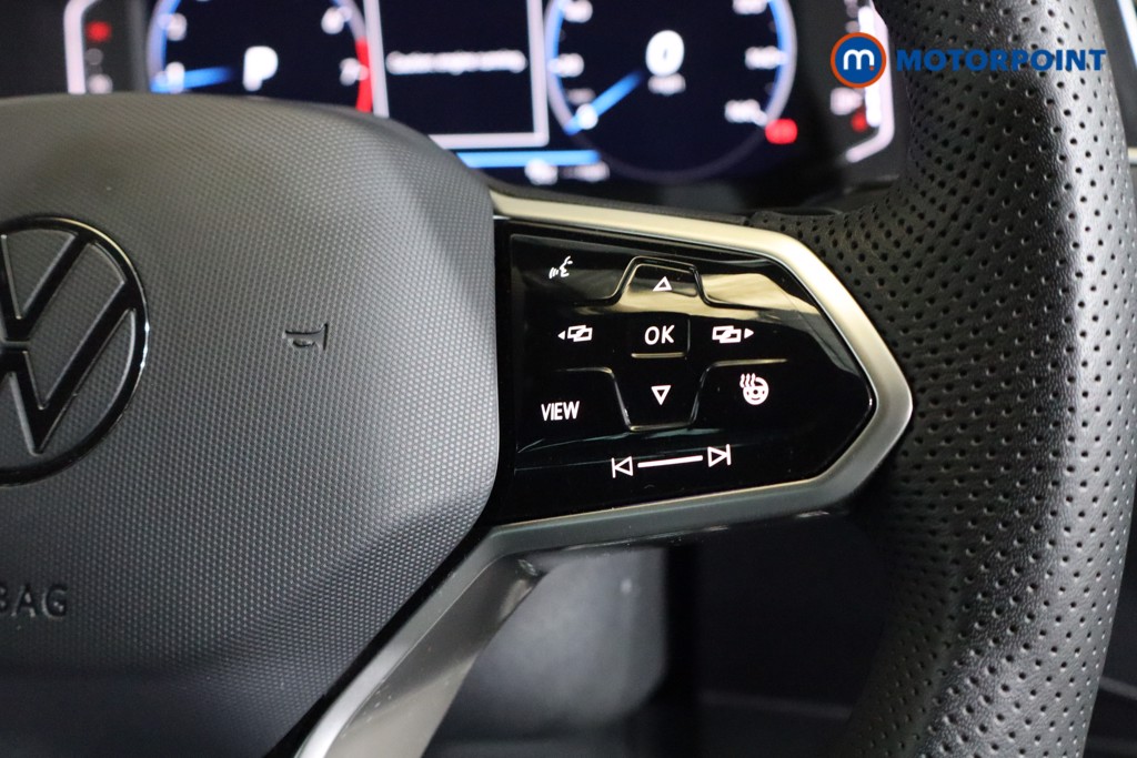 Volkswagen Tiguan R-Line Edition Automatic Petrol SUV - Stock Number (1547350) - 4th supplementary image