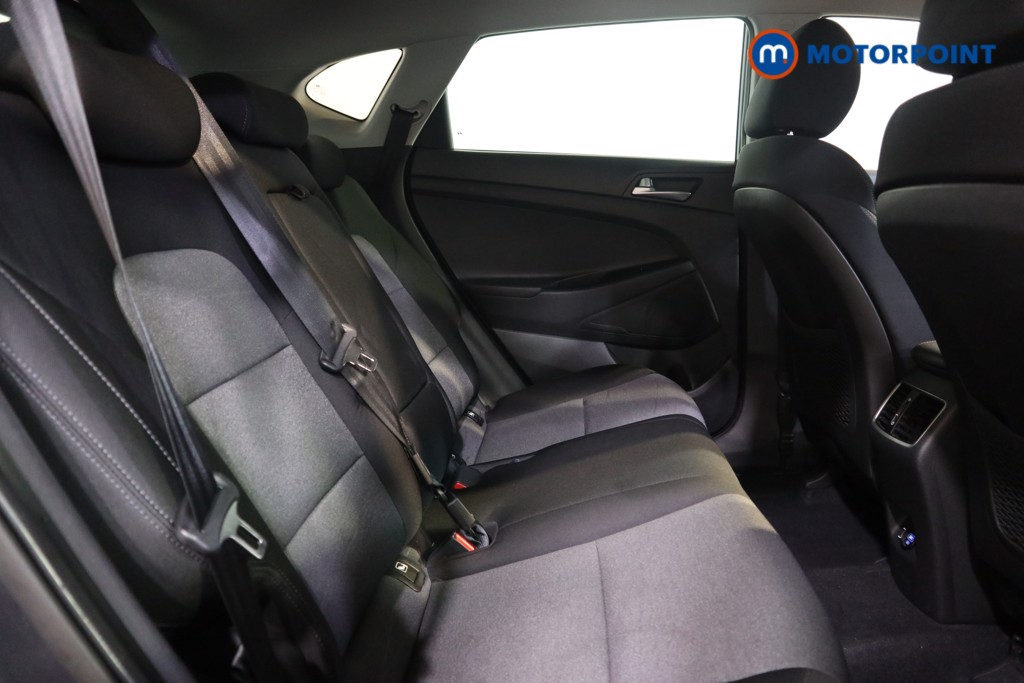 Hyundai Tucson Se Nav Manual Petrol SUV - Stock Number (1549608) - 12th supplementary image