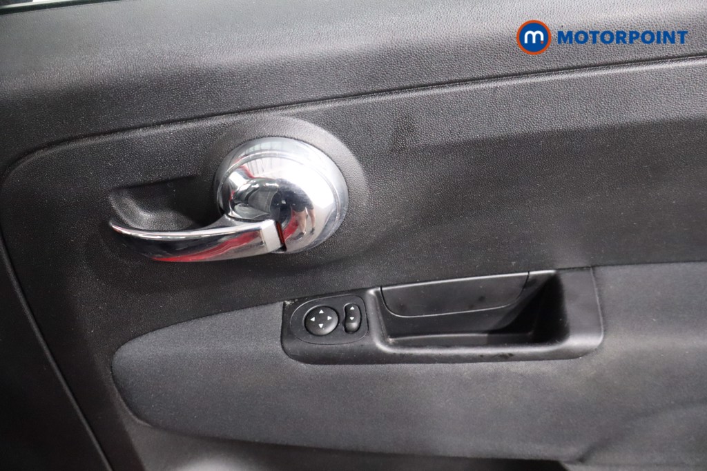 Fiat 500 Lounge Manual Petrol Hatchback - Stock Number (1551182) - 18th supplementary image