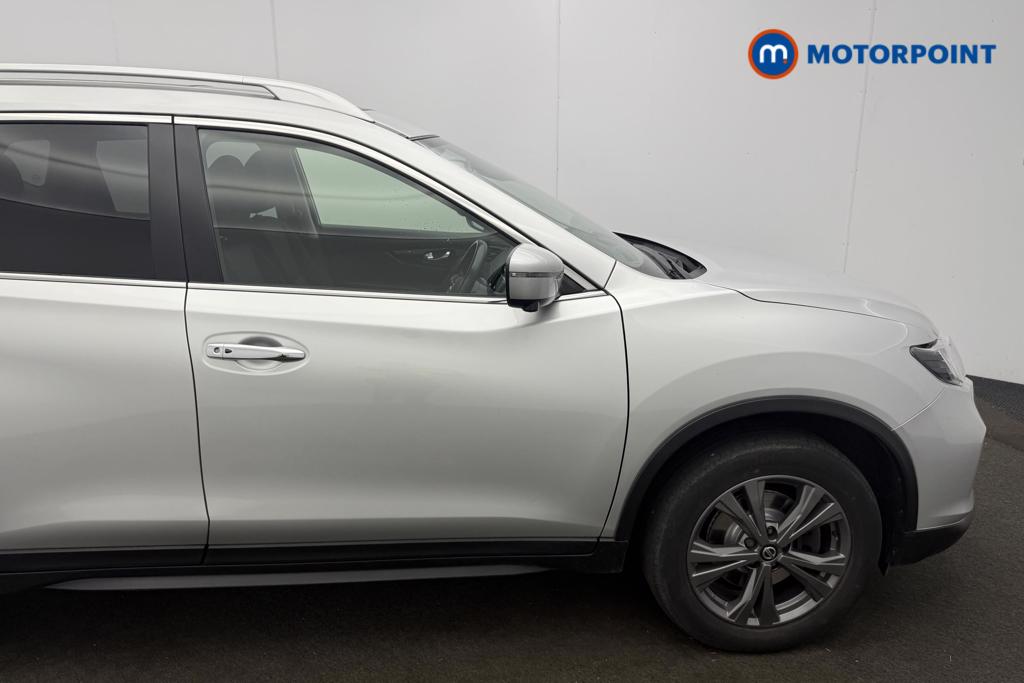 Nissan X-Trail N-Connecta Manual Diesel SUV - Stock Number (1551572) - 8th supplementary image