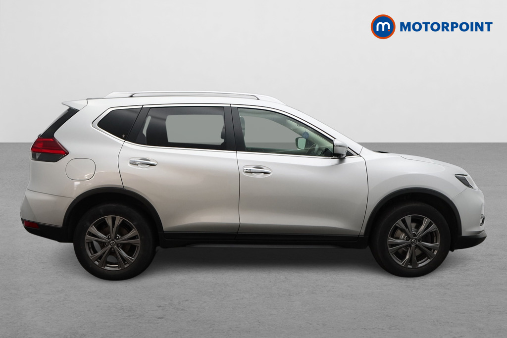 Nissan X-Trail N-Connecta Manual Diesel SUV - Stock Number (1551572) - Drivers side