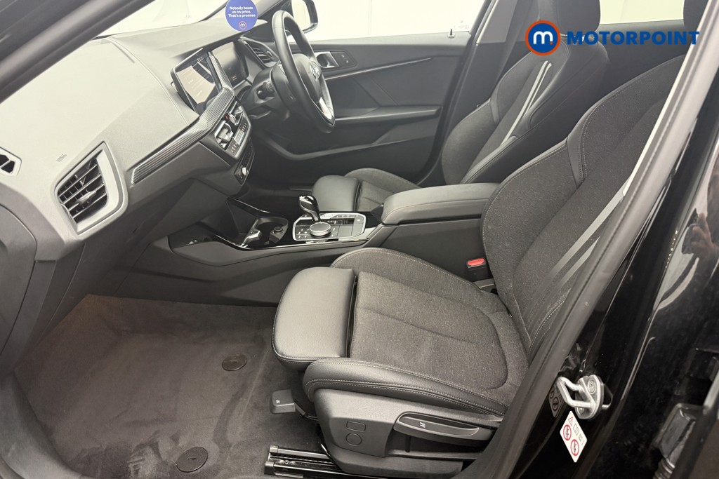 BMW 1 Series Sport Automatic Petrol Hatchback - Stock Number (1552726) - 1st supplementary image