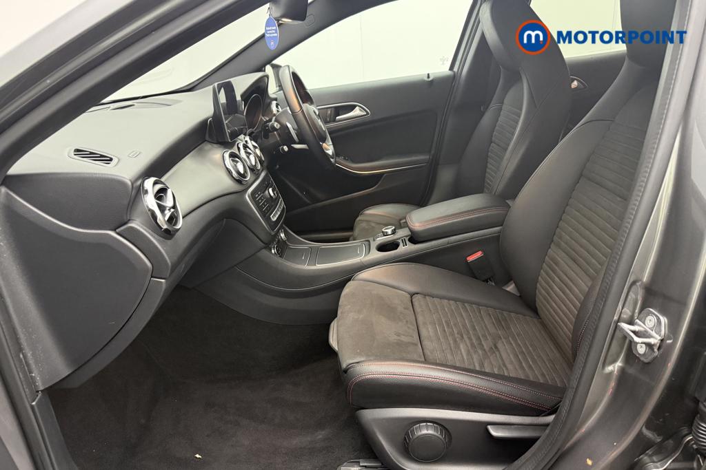 Mercedes-Benz GLA Amg Line Automatic Petrol SUV - Stock Number (1553091) - 3rd supplementary image