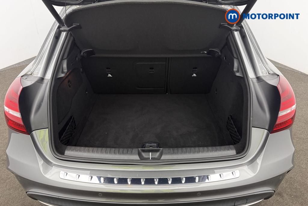 Mercedes-Benz GLA Amg Line Automatic Petrol SUV - Stock Number (1553091) - 6th supplementary image