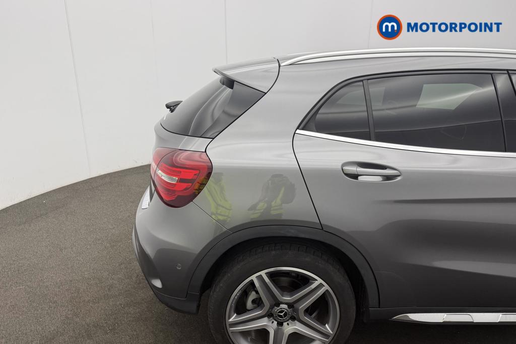Mercedes-Benz GLA Amg Line Automatic Petrol SUV - Stock Number (1553091) - 8th supplementary image
