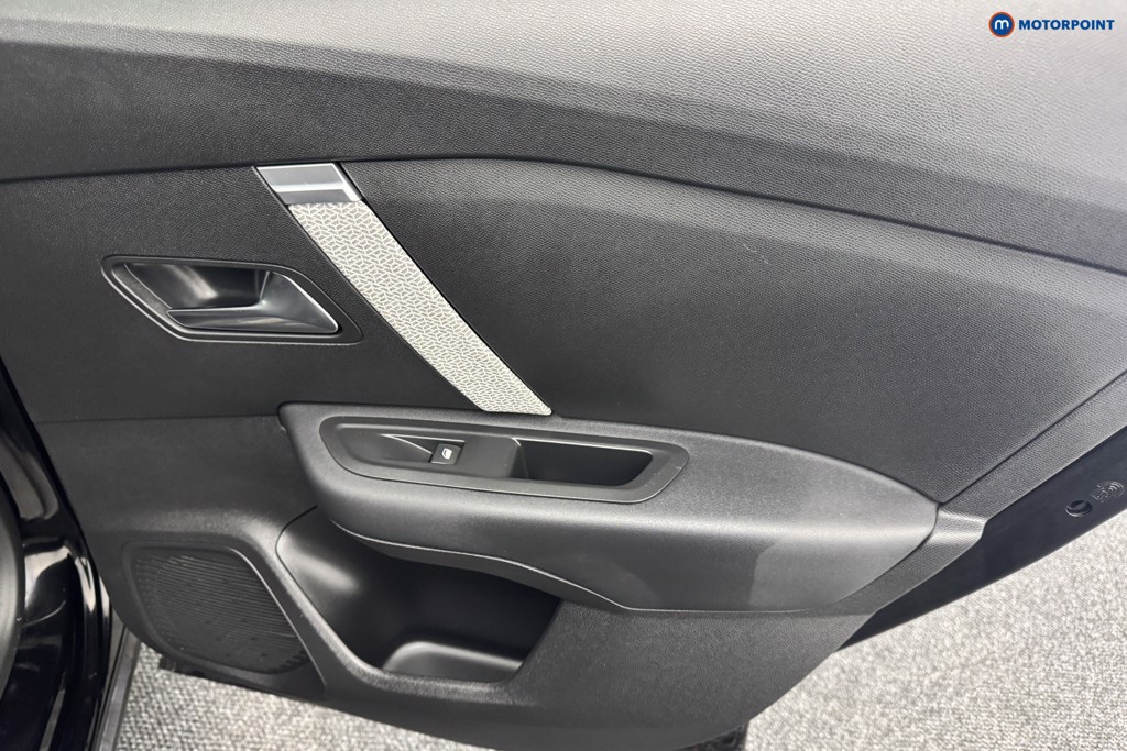 Citroen C4 X MAX Automatic Petrol Saloon - Stock Number (1554602) - 21st supplementary image