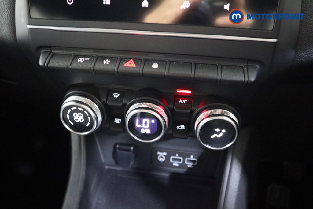 Renault Captur Techno Manual Petrol SUV - Stock Number (1554826) - 7th supplementary image