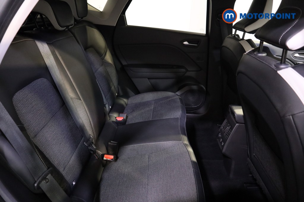 Renault Captur Techno Manual Petrol SUV - Stock Number (1554826) - 12th supplementary image