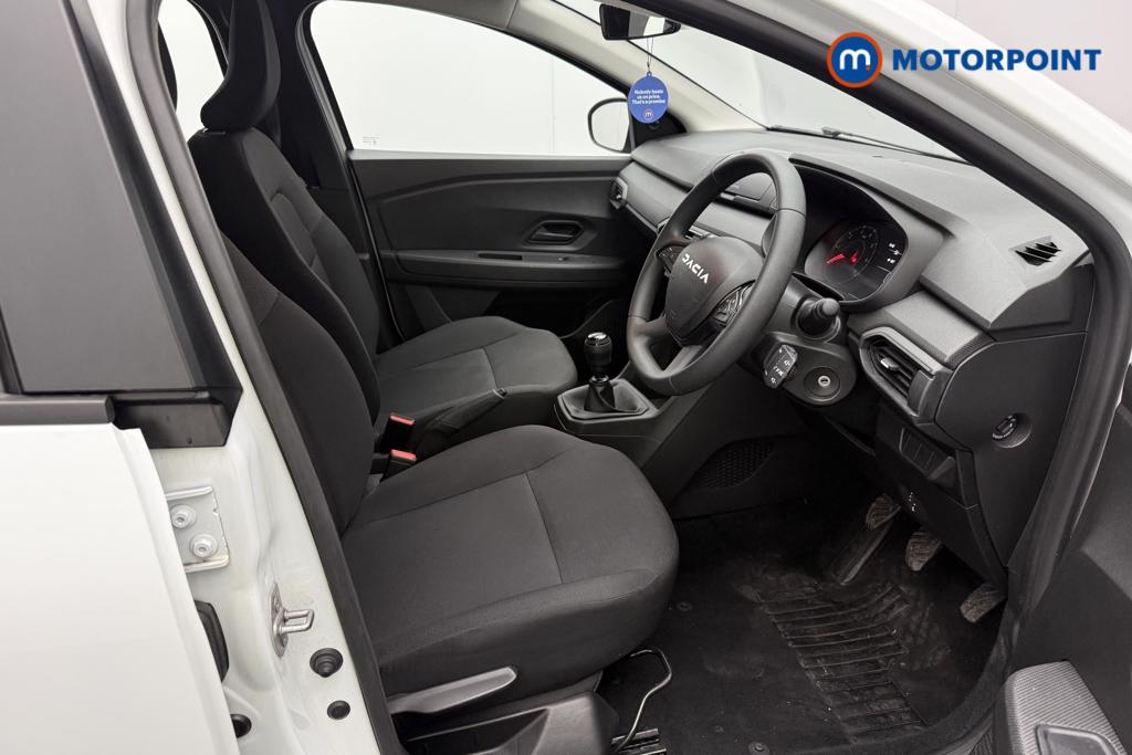 Dacia Sandero Essential Manual Petrol Hatchback - Stock Number (1554866) - 17th supplementary image