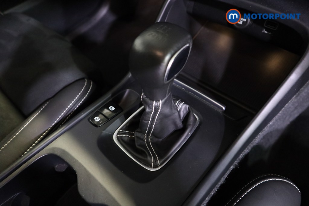 Volvo Xc40 R Design Manual Petrol SUV - Stock Number (1555042) - 8th supplementary image