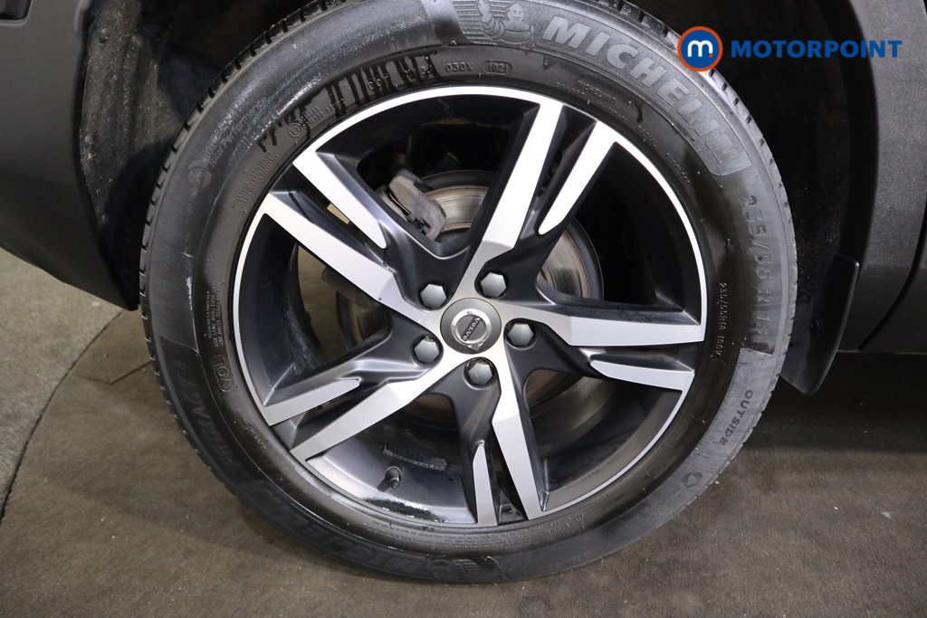 Volvo Xc40 R Design Manual Petrol SUV - Stock Number (1555042) - 17th supplementary image
