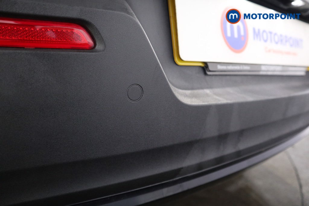 Volvo Xc40 R Design Manual Petrol SUV - Stock Number (1555042) - 21st supplementary image