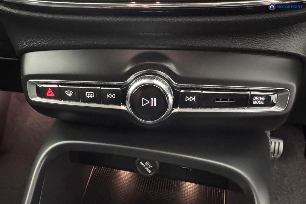 Volvo Xc40 Inscription Pro Manual Petrol SUV - Stock Number (1555066) - 13th supplementary image