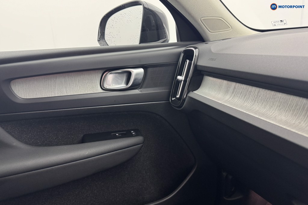 Volvo Xc40 Inscription Pro Manual Petrol SUV - Stock Number (1555066) - 14th supplementary image