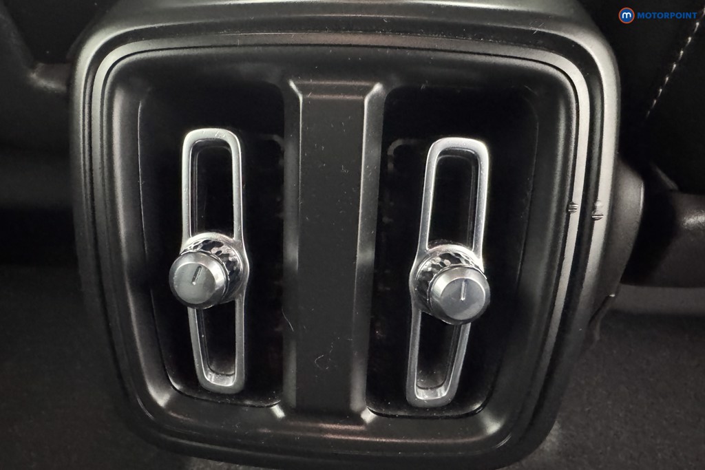 Volvo Xc40 Inscription Pro Manual Petrol SUV - Stock Number (1555066) - 19th supplementary image