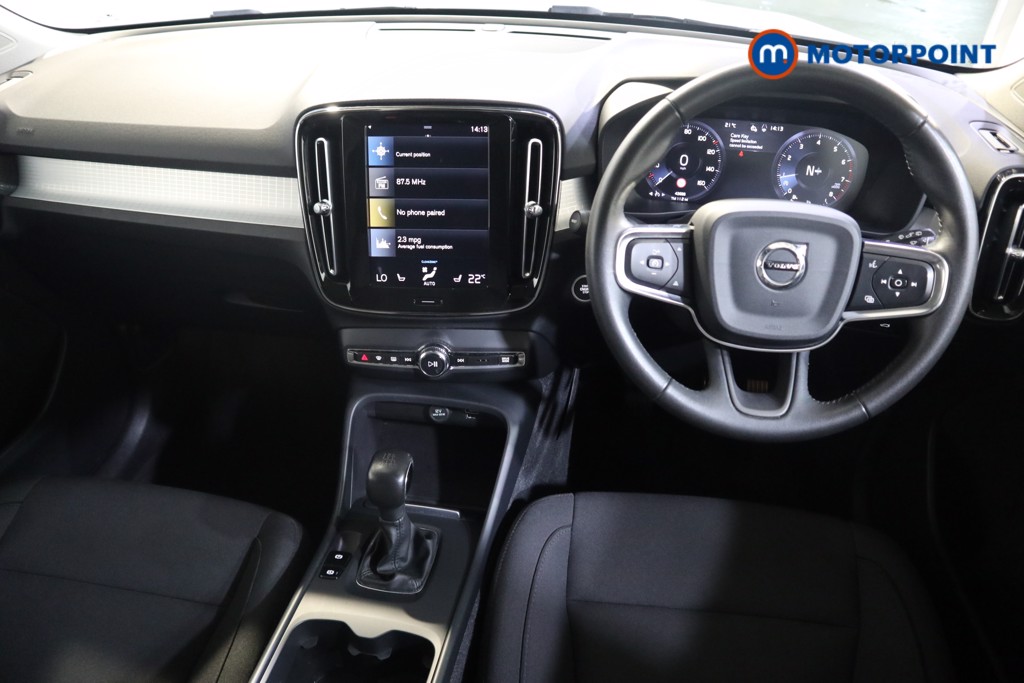 Volvo Xc40 Momentum Manual Petrol SUV - Stock Number (1555120) - 1st supplementary image