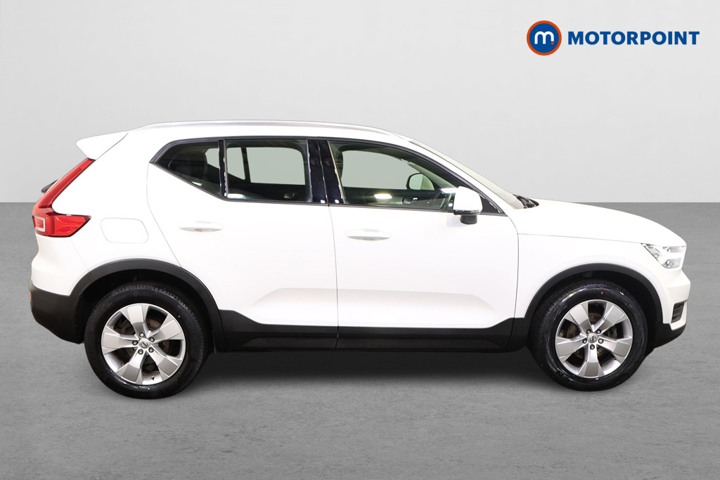 Volvo Xc40 Momentum Manual Petrol SUV - Stock Number (1555120) - Drivers side