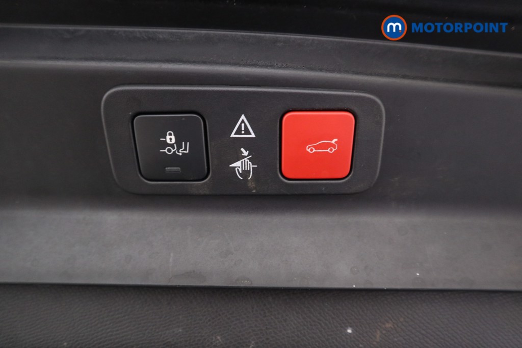 Peugeot 5008 Gt Line Premium Manual Petrol SUV - Stock Number (1555786) - 13th supplementary image
