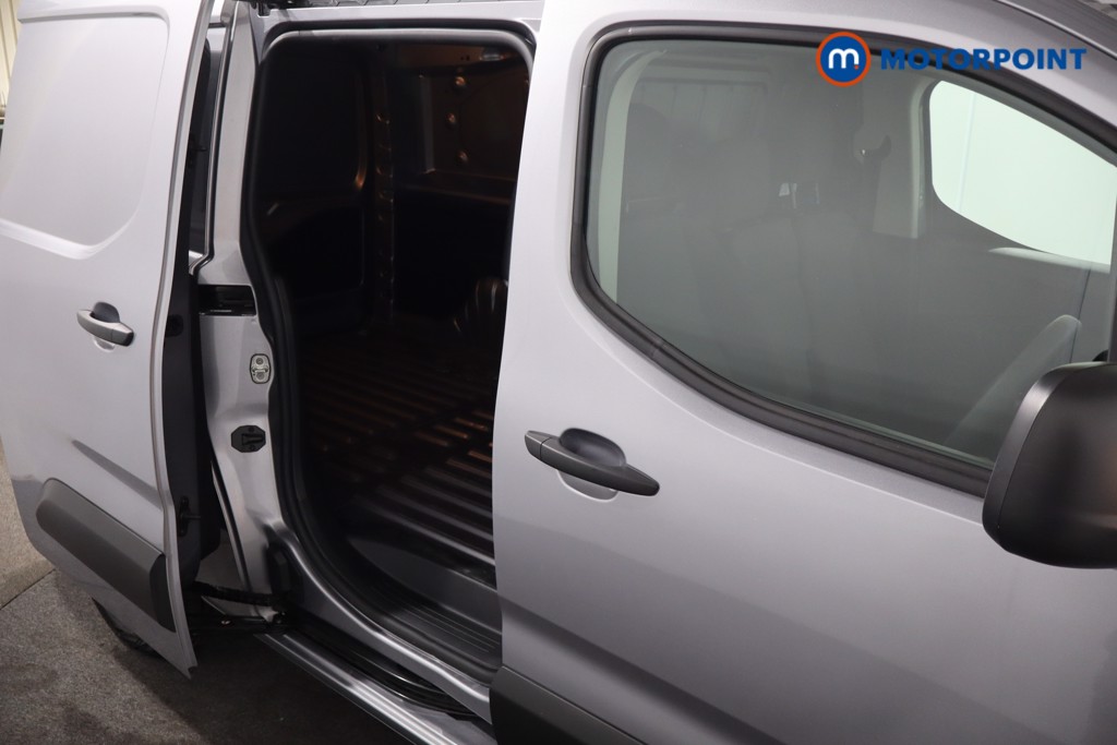 Peugeot Partner Professional Manual Diesel Panel Van - Stock Number (1555902) - 23rd supplementary image