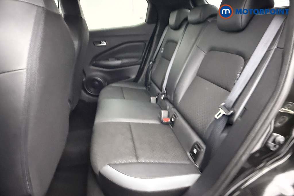 Nissan Juke N-Connecta Automatic Petrol SUV - Stock Number (1557359) - 23rd supplementary image