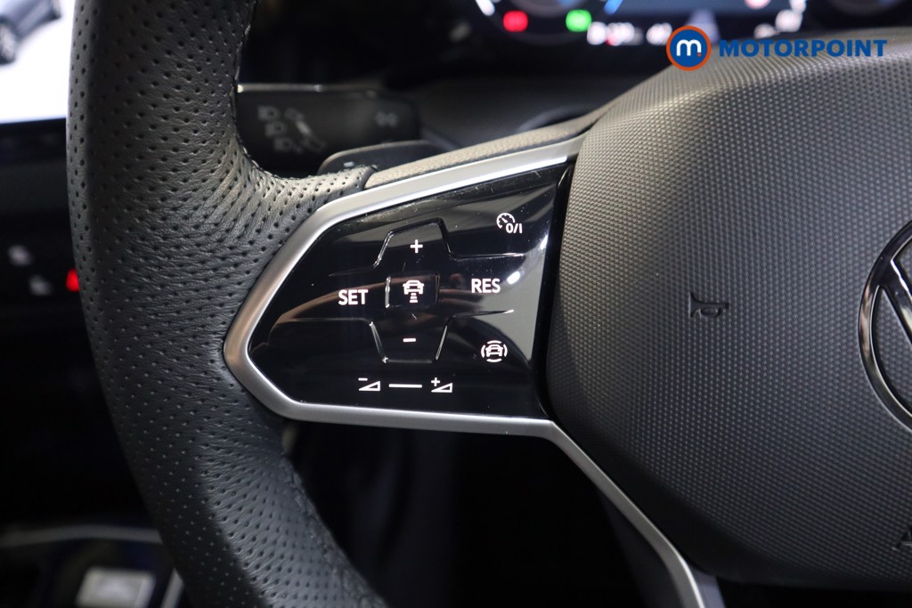 Volkswagen Golf R-Line Automatic Petrol Hatchback - Stock Number (1557521) - 3rd supplementary image