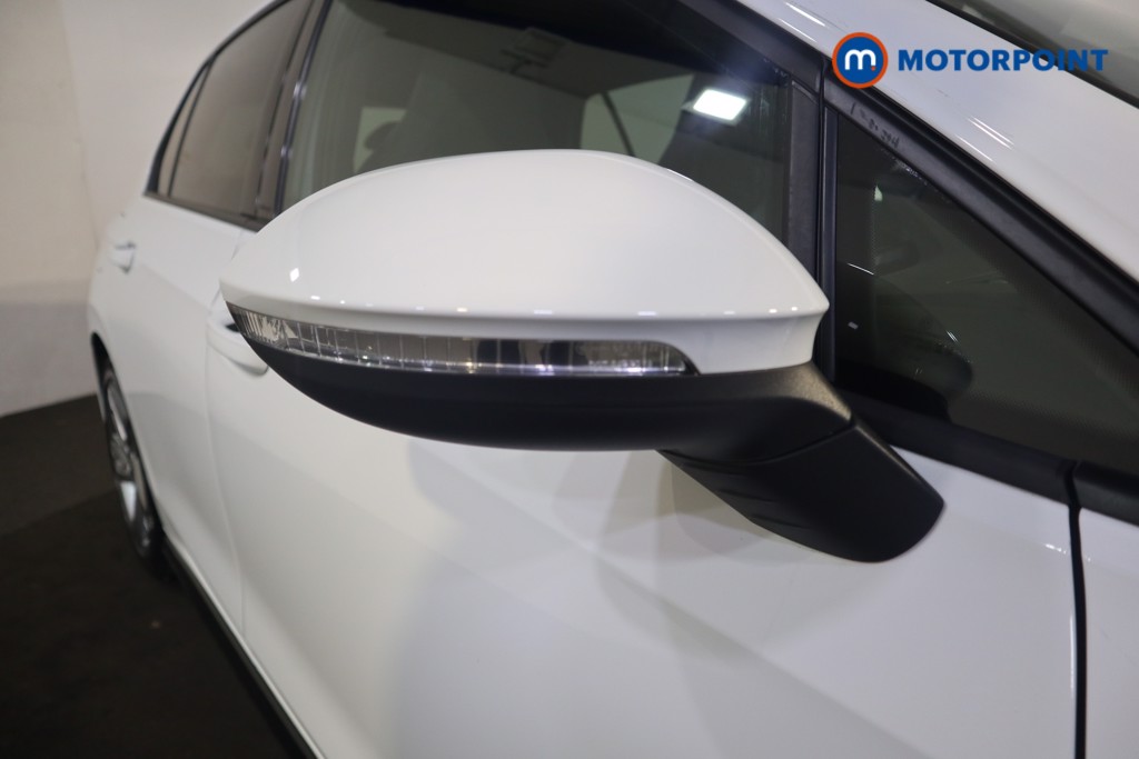 Volkswagen Golf R-Line Automatic Petrol Hatchback - Stock Number (1557521) - 23rd supplementary image