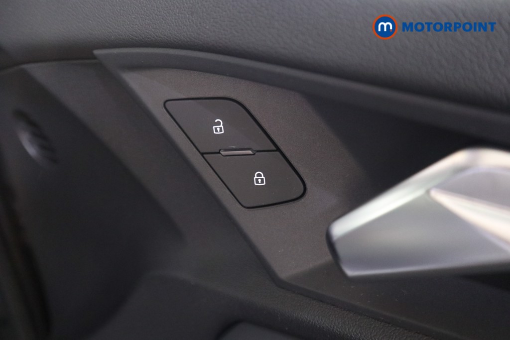 Audi A3 S Line Automatic Petrol Plug-In Hybrid Hatchback - Stock Number (1557541) - 11th supplementary image