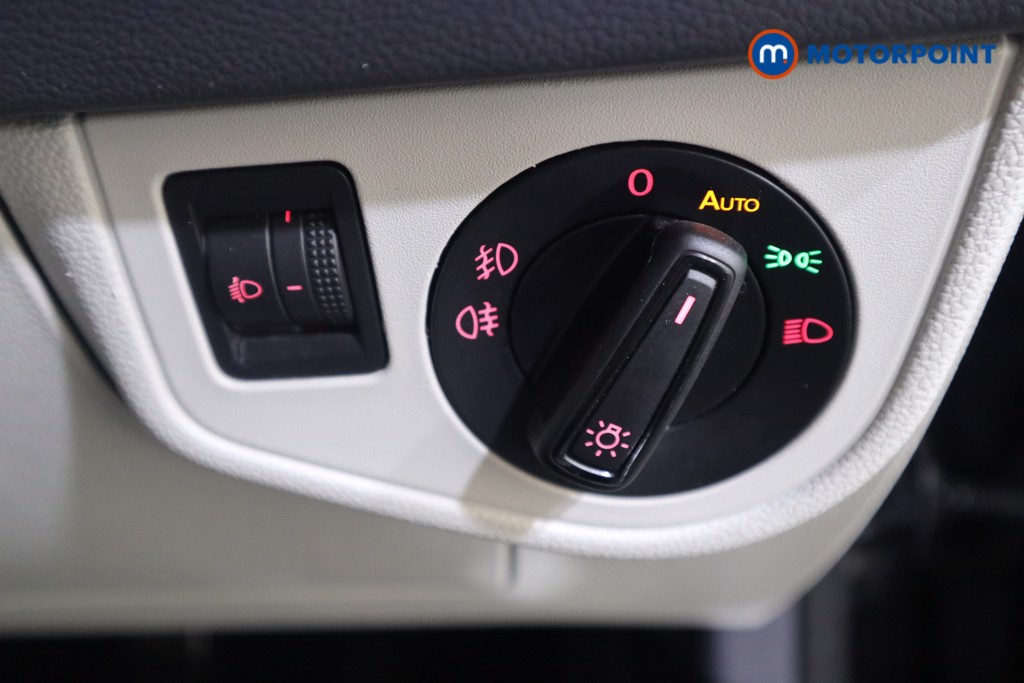 Volkswagen Polo Beats Manual Petrol Hatchback - Stock Number (1557941) - 9th supplementary image