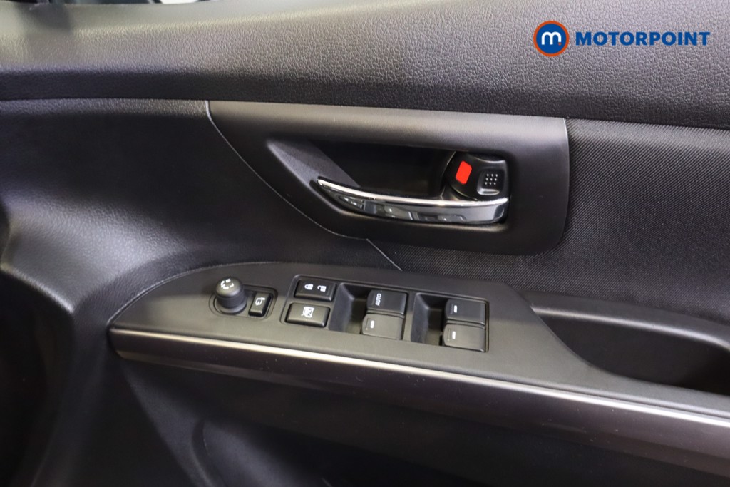 Suzuki S-Cross Motion Manual Petrol-Electric Hybrid SUV - Stock Number (1558423) - 8th supplementary image