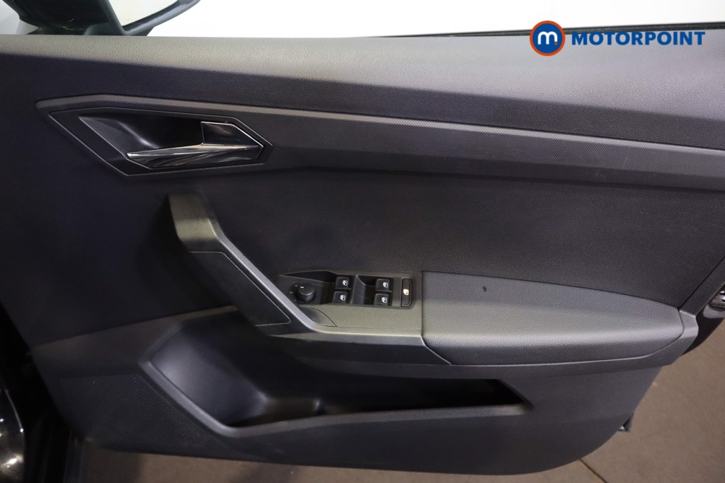 Seat Arona Se Technology Manual Petrol SUV - Stock Number (1558429) - 7th supplementary image
