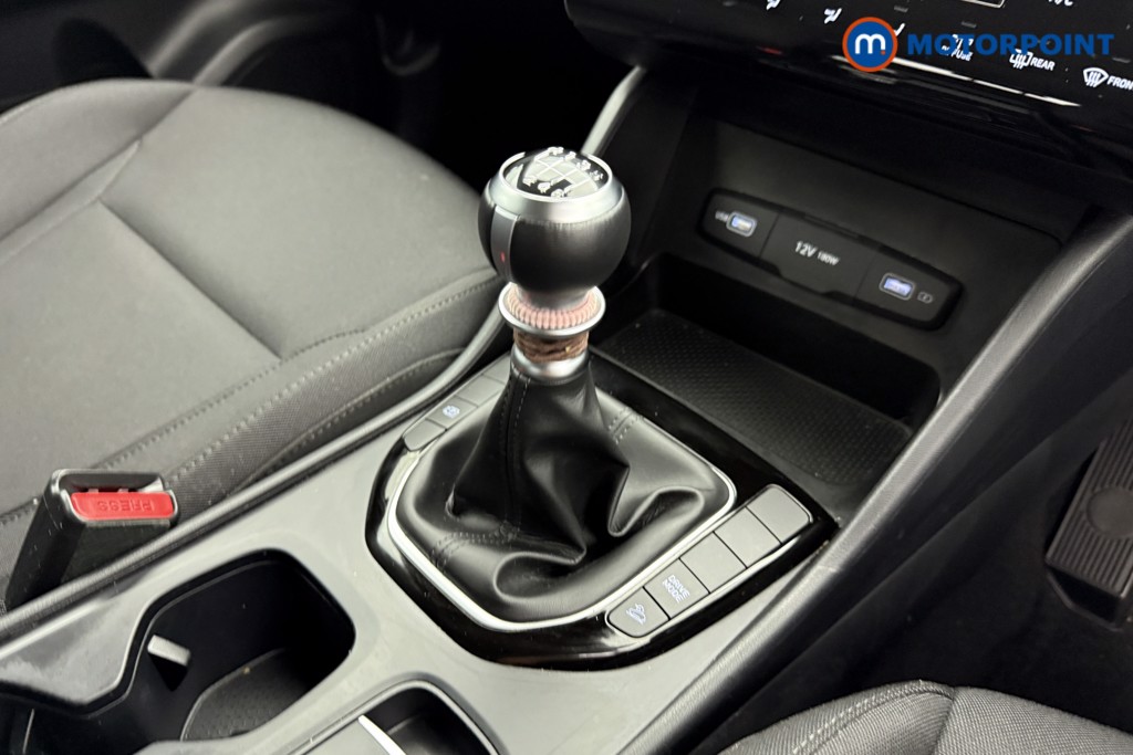 Hyundai Tucson Se Connect Manual Petrol SUV - Stock Number (1558497) - 12th supplementary image